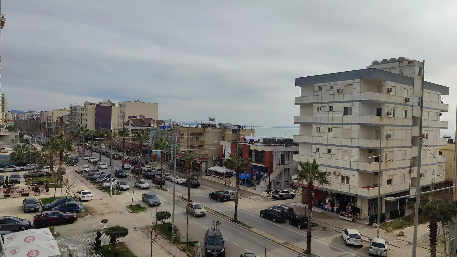 Flora Home Durrës Albánia